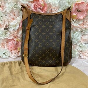 Louis Vuitton Odeon MM